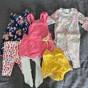 Lot of baby girl 3-6 month summer clothes - 7 pieces